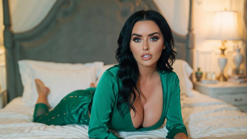 Cover Abigail Ratchford